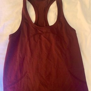 Lululemon swiftly tech tank race length in burgundy.